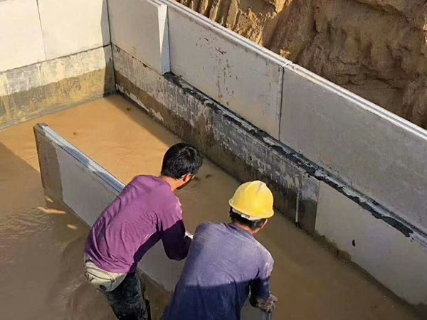 浙江承臺(tái)模廠家，江西復(fù)合輕質(zhì)隔墻板，鋼筋混凝土空心墻板